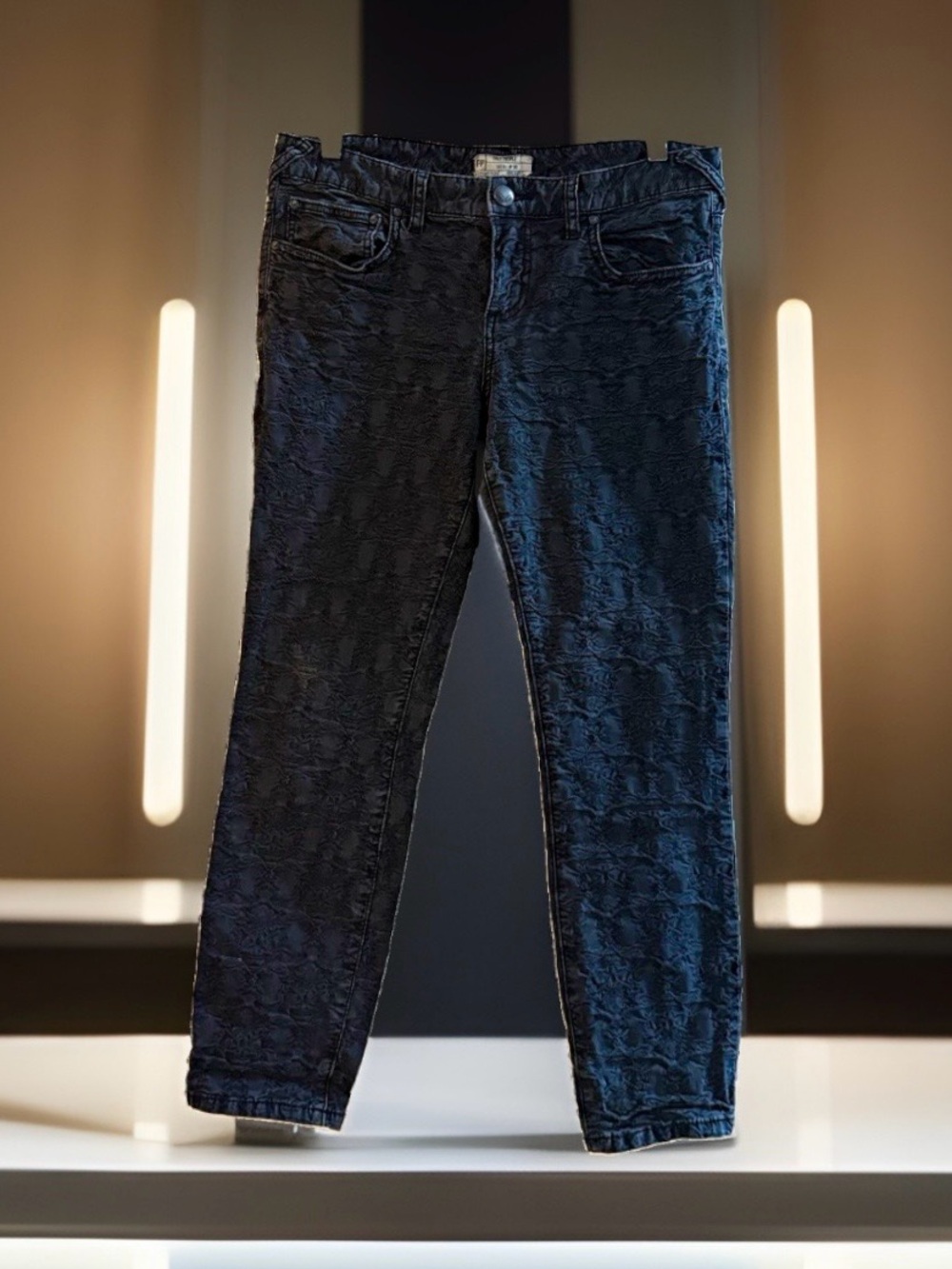 Free People We The Free Size 30 Black Floral Jacquard Skinny Ankle Jeans